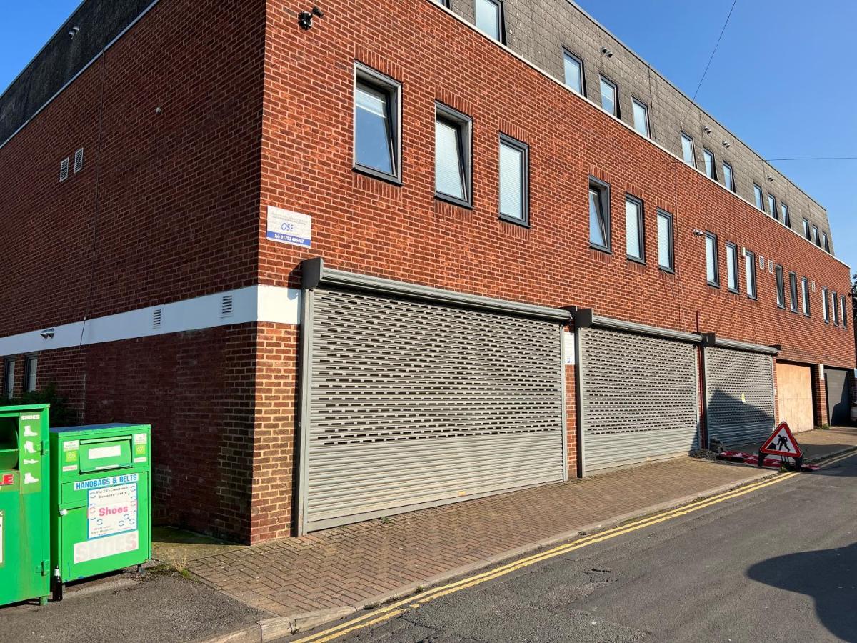 Prospect Quarter Apartments In Old Town Swindon Exterior photo